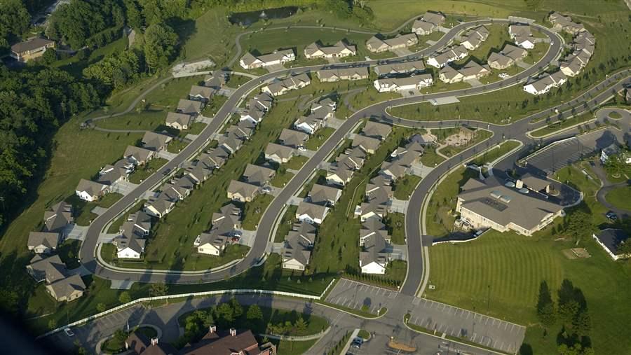 A upscale housing development from the air.