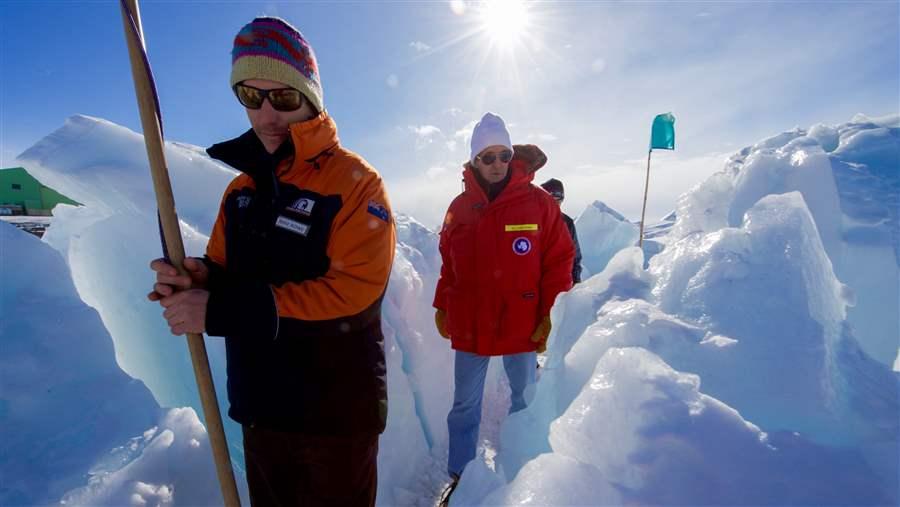 Kerry visits Antarctic Program