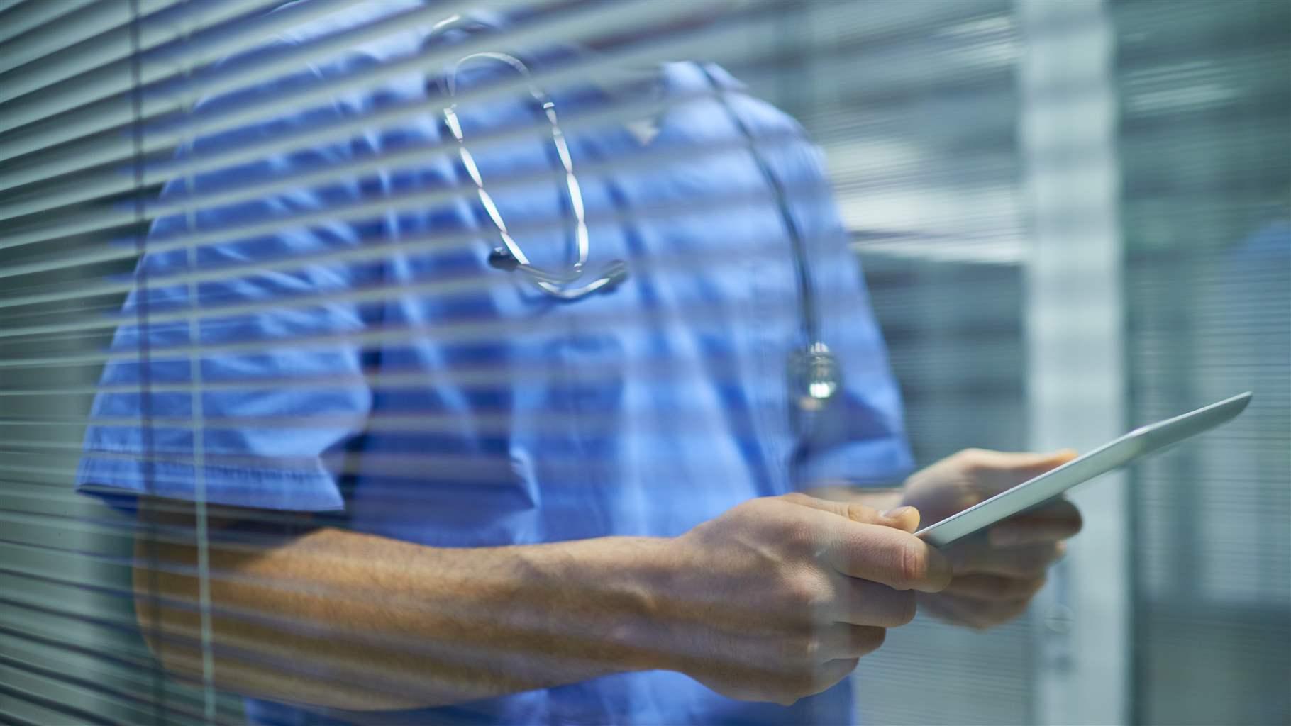 Nurse with tablet