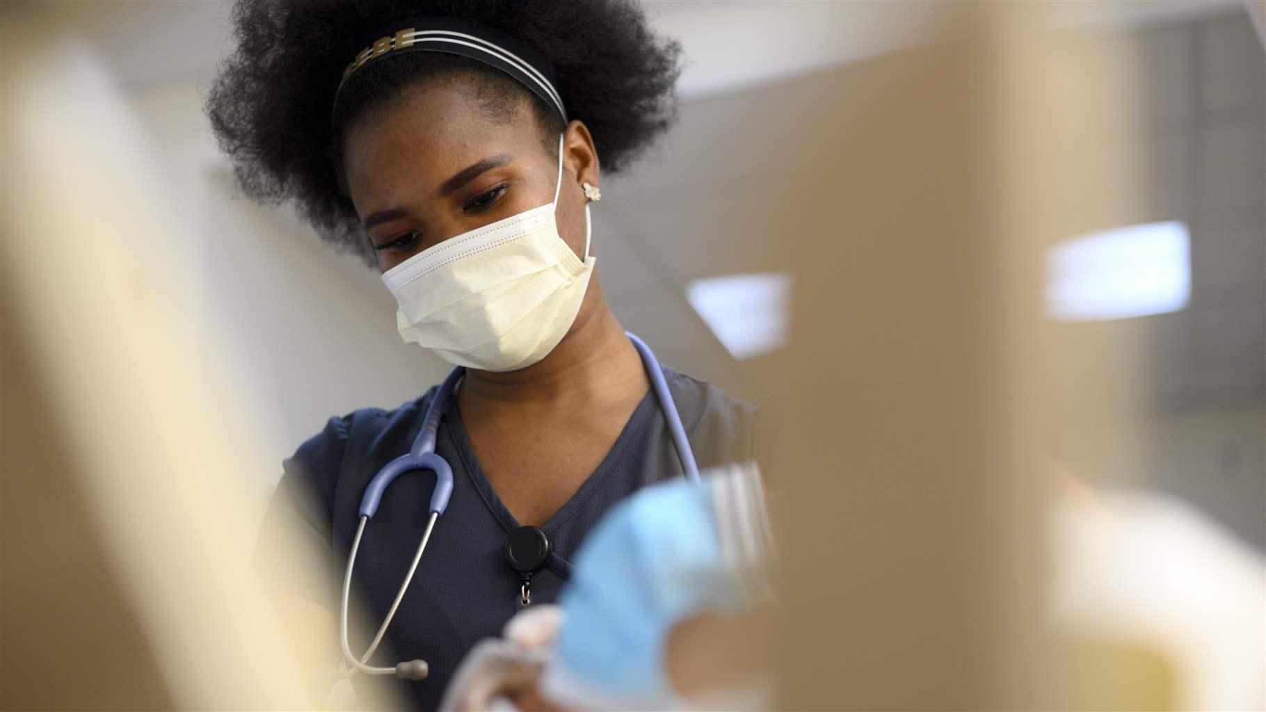 Nurse with facemask