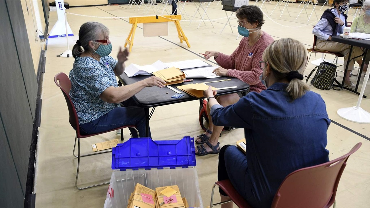 poll workers 