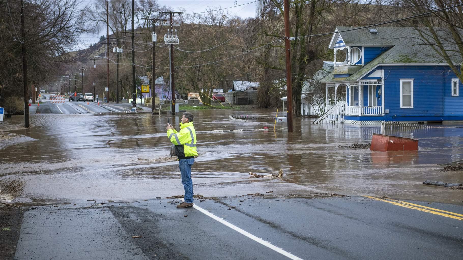 Touchet River flooding