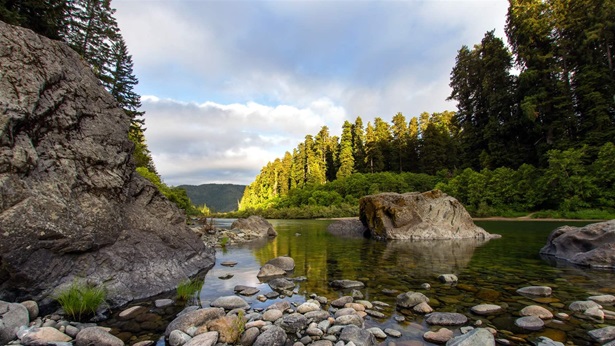 California’s Region 1 Water Quality Control Board initiated an analysis of the Smith River (above) as an ONRW but has not completed the effort. This river, a pacific salmon stronghold, is worthy of the designation.
