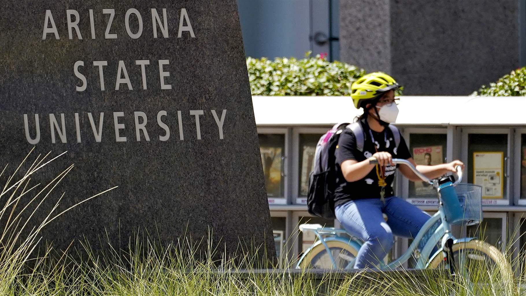 Cyclist in Tempe, Ariz Cyclist in Tempe, Ariz