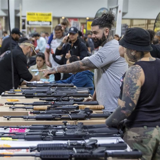 Florida Gun Shows, the largest gun show promoter in Miami, Florida on November 7, 2021. New, used & Antique firearms, ammunition, shooting supplies, knives, Shooting accessories, Scopes, Clips, re-loading supplies, Holsters, Carry Cases, Range Bags, Hunting gear, Concealment products, Concealment Furniture, Gun apparel. Florida Gun Shows, the largest gun show promoter in Miami, Florida on November 7, 2021. New, used & Antique firearms, ammunition, shooting supplies, knives, Shooting accessories, Scopes, Clips, re-loading supplies, Holsters, Carry Cases, Range Bags, Hunting gear, Concealment products, Concealment Furniture, Gun apparel.