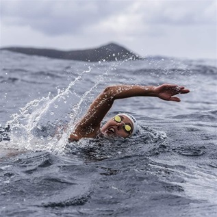 Bárbara Hernández takes a breath during her world-record swim at Cape Horn last year, when she became the first person to swim 5,550 meters (3 nautical miles) between the Pacific and Atlantic oceans. 