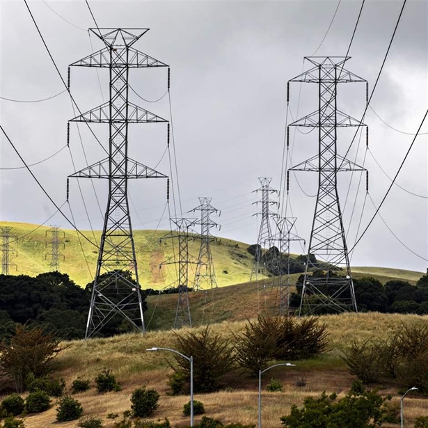 High-voltage power transmission lines owned by PG&E are seen stretched across a neighborhood in western San Ramon, Calif. Friday, May 17, 2019. High-voltage power transmission lines owned by PG&E are seen stretched across a neighborhood in western San Ramon, Calif. Friday, May 17, 2019.