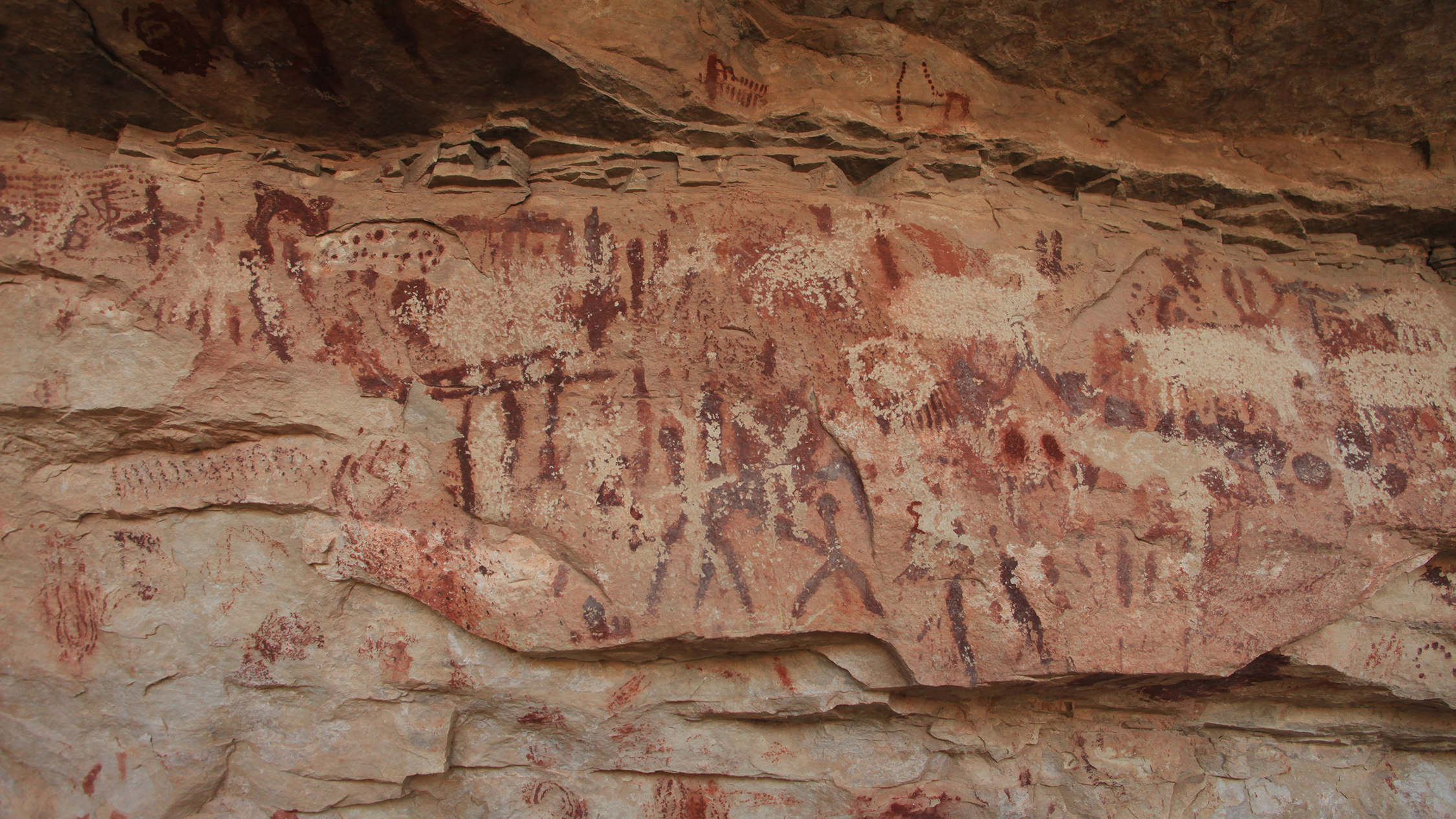 Eleven Native American tribes have modern affiliations with Grand Canyon National Park. Evidence of their historical relations are found in overhangs on the rim and throughout the canyon.